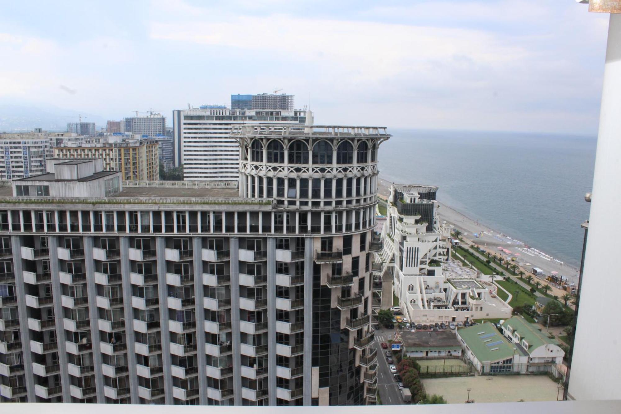 Orbi Sea Tower - Black Sea View Apartment