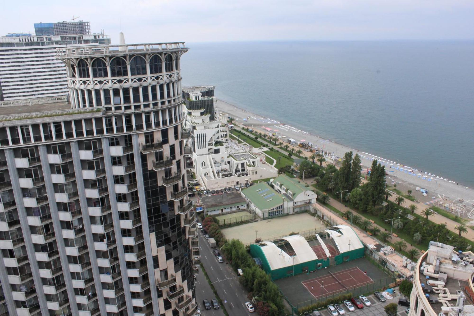 Orbi Sea Tower - Black Sea View Apartment Batumi