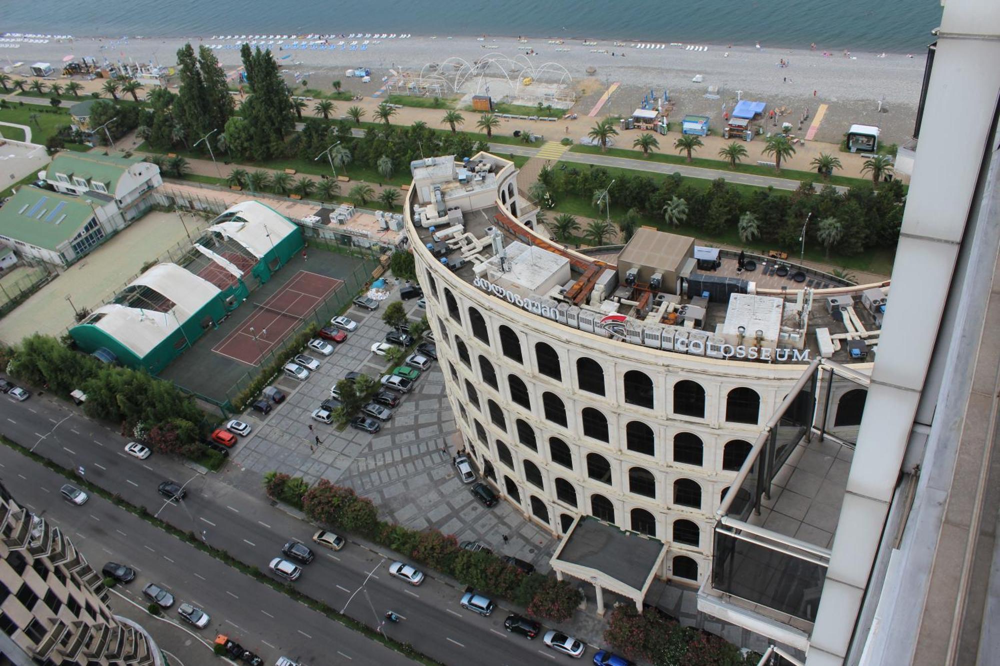 Apartment Orbi Sea Tower - Black Sea View